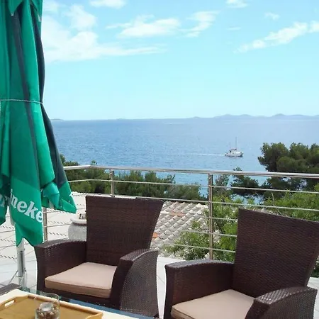By The Sea - 15637 Guest house Murter